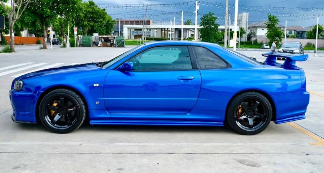 ขายรถ Nissan GT-R สีน้ำเงิน 4