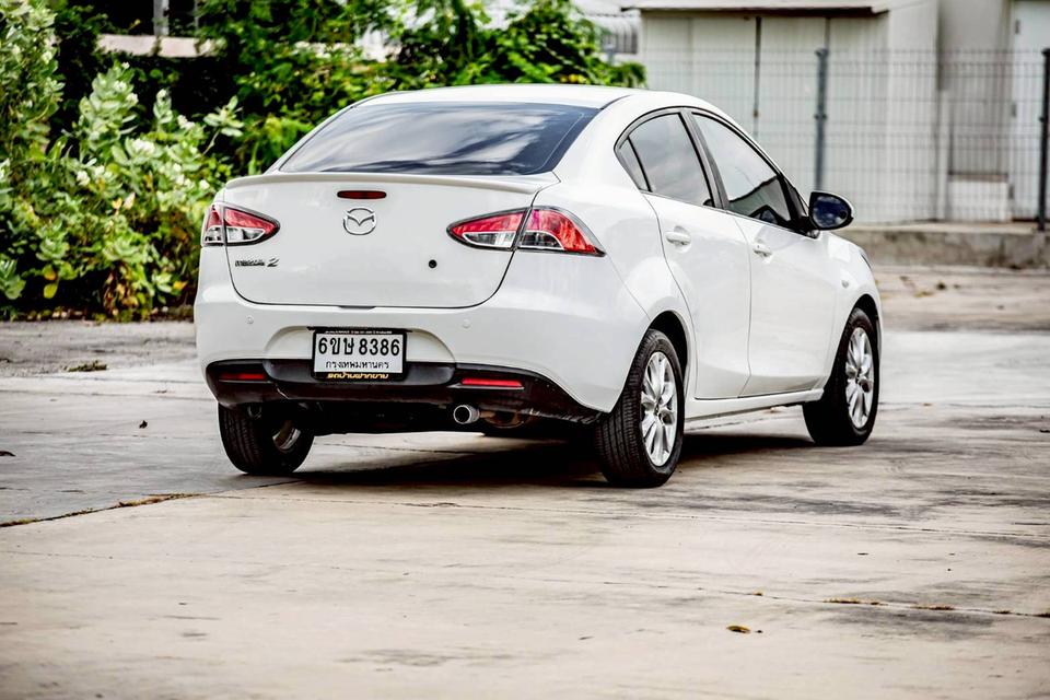Mazda2 1.5 Groove Sedan ปี 2011 สีขาว เกียร์ออโต้ 7