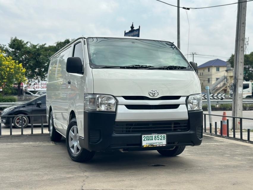 2018 TOYOTA HIACE ตู้ทึบ 3.0 D4D Eco รถตู้ทึบ