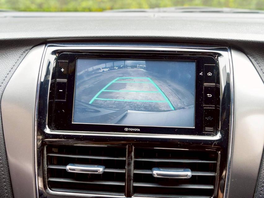 Toyota Yaris 1.2Sport ปี22 9