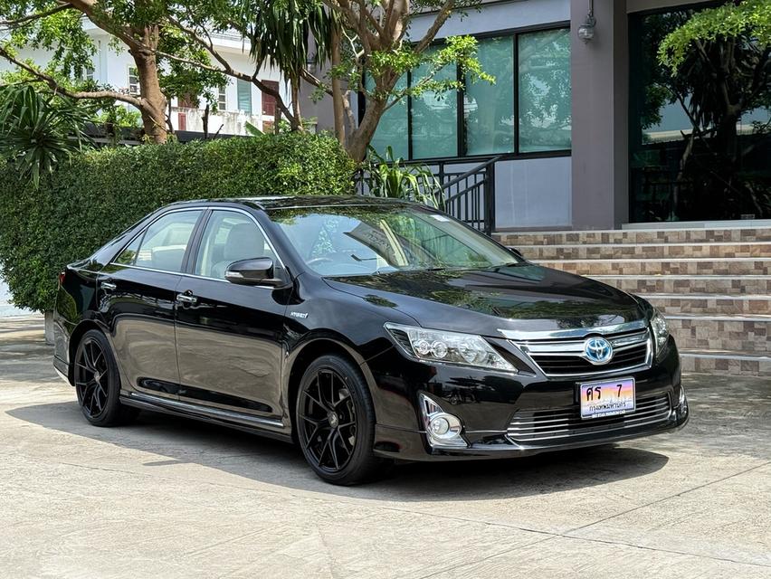 2014 TOYOTA CAMRY HV PREMIUM รุ่น TOP รถมือเดียว วิ่งน้อย ไม่เคยมีอุบัติเหตุ เปลี่ยนแบต HYBRID แล้วครับ