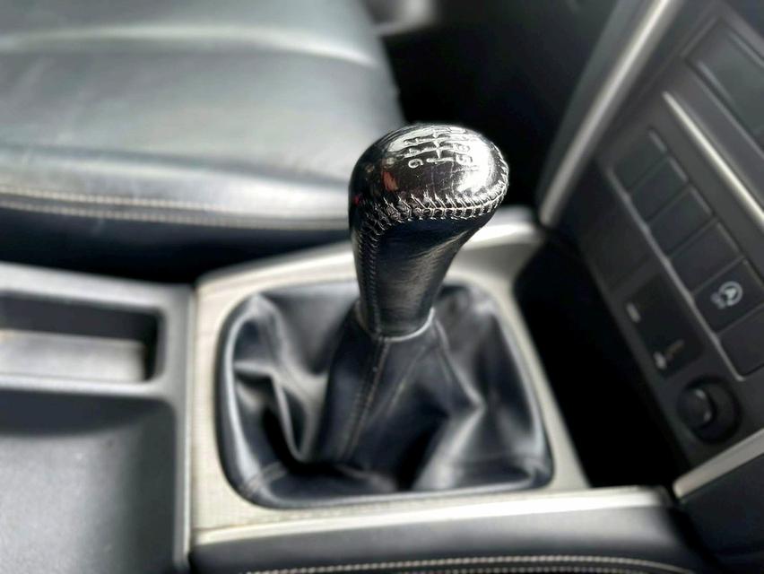 Mitsubishi Triton Plus 2.4 M/T ท๊อป ปี62 (2019) 11