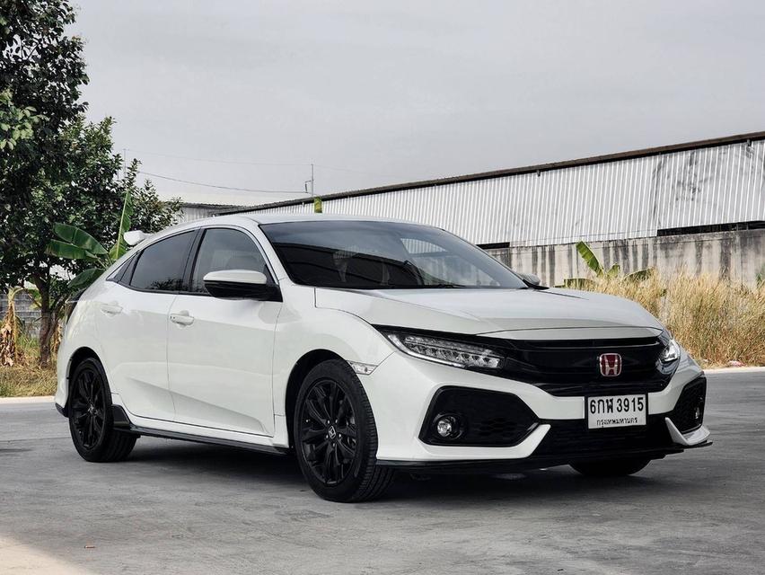 Honda Civic FK 1.5 Turbo hatchback 5 ประตู 2017 รถสวยจริงใหม่มากใช้น้อย ประวัติครบ  3