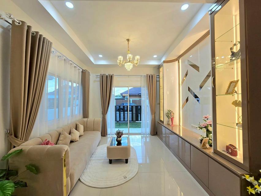 บ้านเช่าสองชั้น สวยคุ้ม บางละมุง ชลบุรี 9