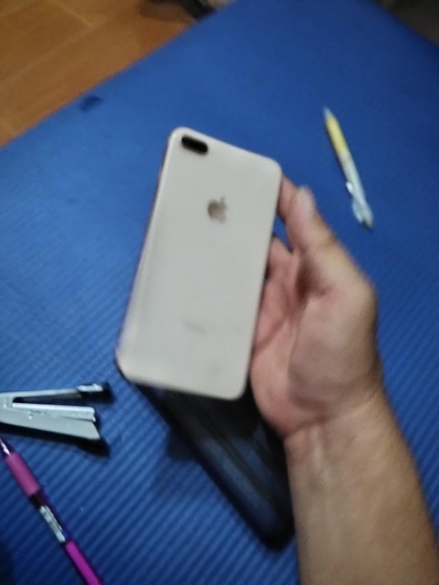 ไอโฟน 8+ มีเครื่องกับกล่อง แถมเคส 8 อัน รูปที่ 4