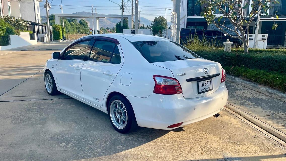 Toyota Vios สีขาว 2