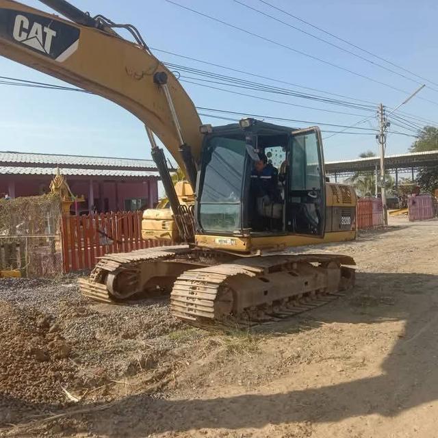 ขาย Cat 320-D