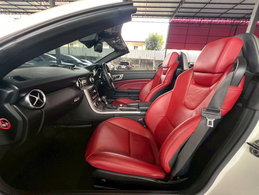 ปี 2013 BENZ SLK-CLASS, 200 CGI คู่มือบุ๊คเซอร์วิสครบ รถศูนย์ Benz Thailand รูปที่ 9