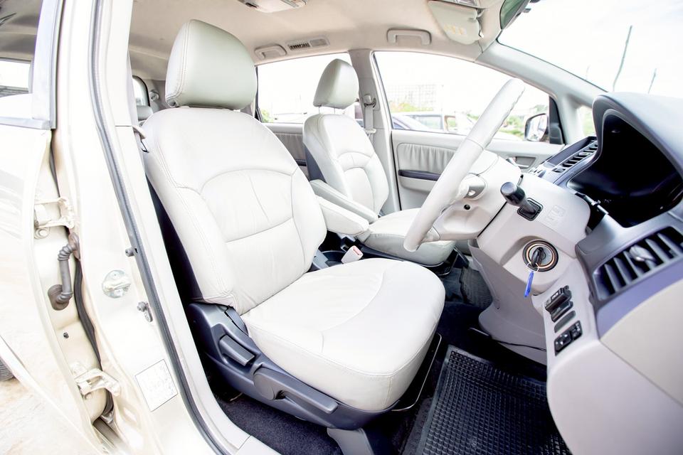 Mitsubishi Space Wagon 2.4 GT ปี 2005 ท๊อปสุด 9