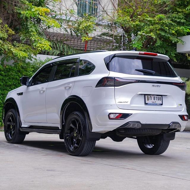 ISUZU MU-X 3.0 RS 6AT 2WD 2025SUV 7 ที่นั่ง ตัวท็อป RS ดีเซล 3.0 190 แรงม้า รูปที่ 5