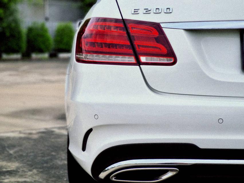 Benz E 200 CGI AMG Package ปี 2014 ไมล์ 14x,xxx km. 18