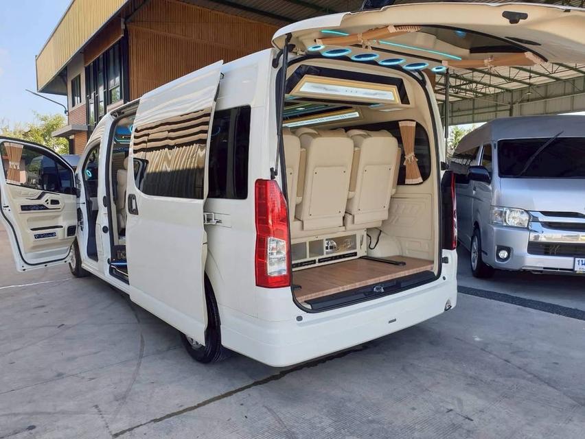 Toyota AllNew รถตู้มือสอง 16