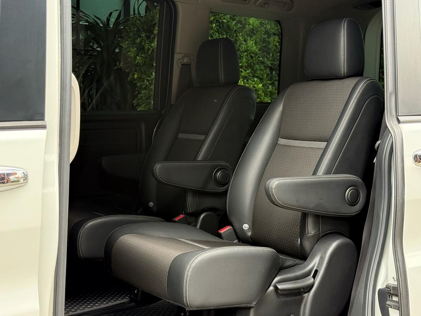 2022 HONDA STEPWAGON G-EX รถมือเดียวออกป้ายแดง รถวิ่งน้อยเพียง 25,000 กม ตัวรถเป็นรุ่น TOP สุด รถไม่เคยมีอุบัติเหตุครับ 13