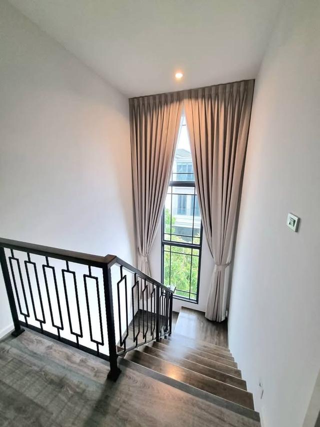 Luxury  House For Sale 11,000,000 TH 18