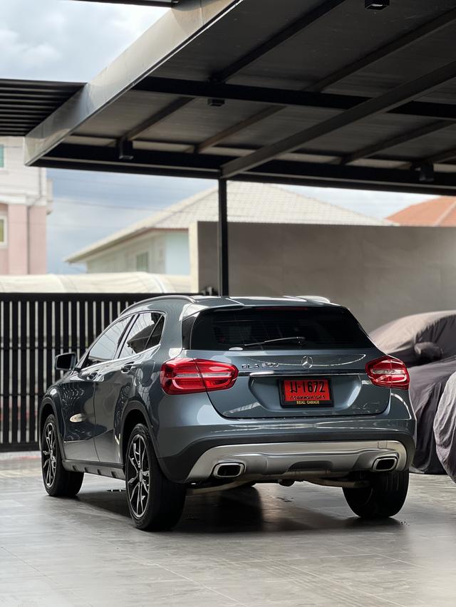 Benz GLA200 Urban 13