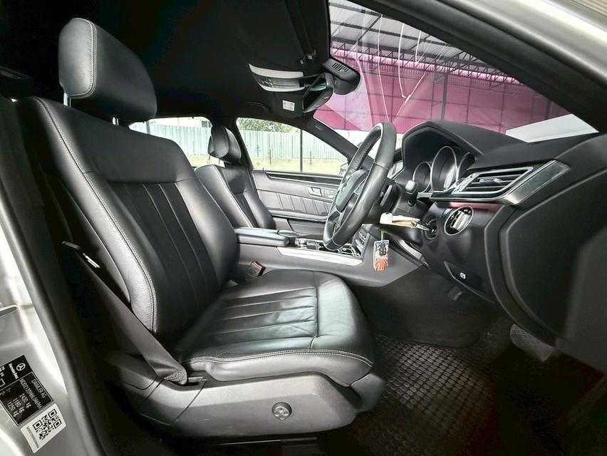 BENZ E-CLASS, E300 BLUETEC HYBRID ปี2014 โฉม W212 ปี10-16 สีเทา ออโต้ 👉เลขไมล์ 95,108 กม.  ✅️✅ รๅคๅ 398,000.- ⭕️⭕️ ผ่อน 8,xxx / 72 งวด #E30 รูปที่ 9