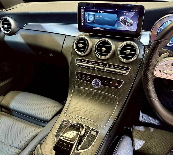 Mercedes Benz C300e AMG Sport (W205) ปี 2021 13
