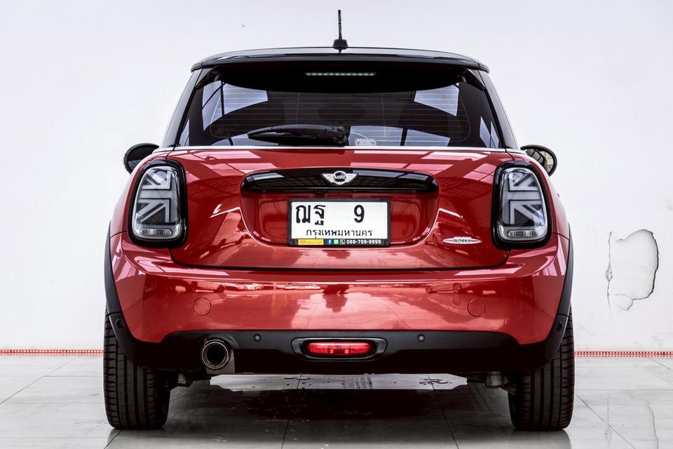 ❤️ ไอคอนนิคความเท่! MINI COOPER 1.5 R56 AT ปี 2016 สวยสะดุดตา ❤️ รูปย่อยที่ 4
