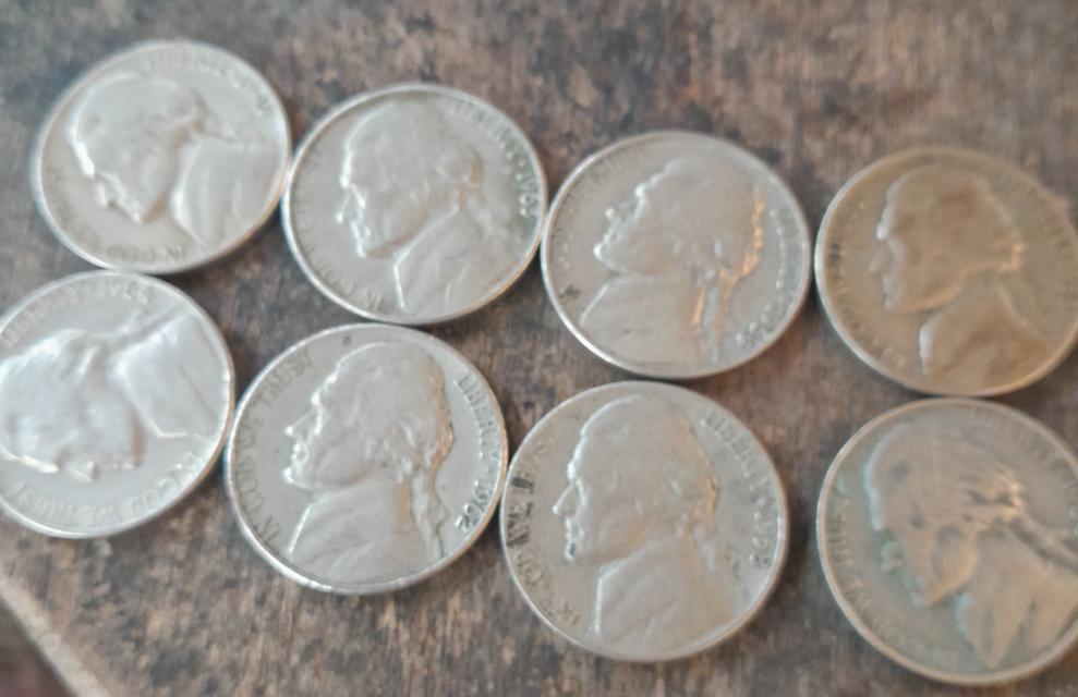 เหรียญเก่าUS Dollas Jefferson..Lincoln and Queen Elizabeth  8