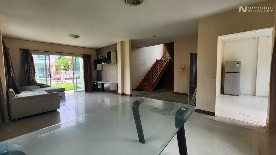 68101070 : ขายบ้านเดี่ยว 2 ชั้น บนที่ดินขนาด 100.1 ตารางวา หมู่บ้าน ดิ เอ็กซ์เทนโซ 2 (The Extenso 2)ประชาสำราญ หนองจอก ยอมขายขาดทุน  8