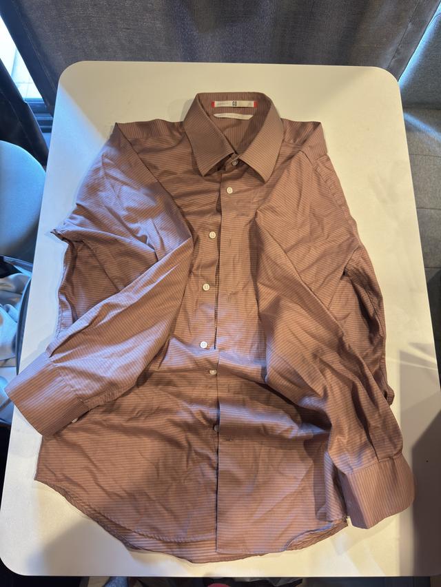 เสื้อเชิ้ต GQ (ของแท้!) แขนยาว สีโอรส ไซส์ M