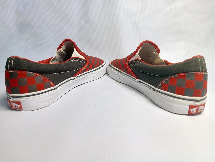 VANS ผ้าใบแบบสวม มือสอง สภาพเหมือนใหม่ จัดส่งฟรี! เก็บปลายทาง 6