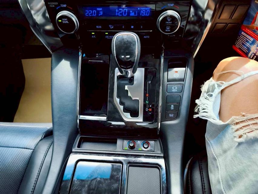 รหัสรถ KPV8747 2019 TOYOTA VELLFIRE 2.5 ZG Edition 7