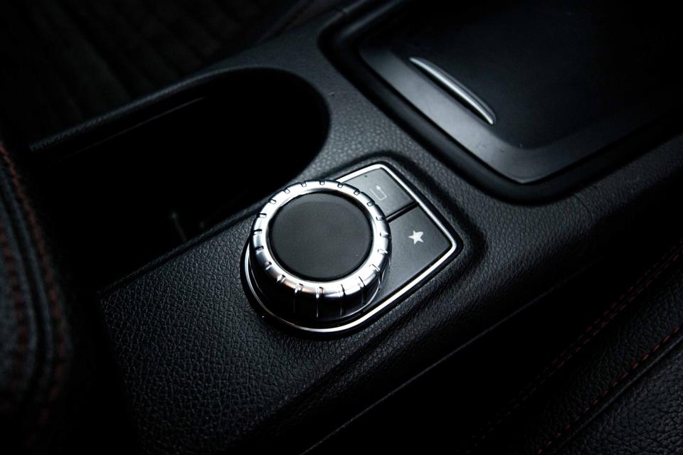 รหัสรถ 1C809 GLA250 2.0 AMG 2017 9