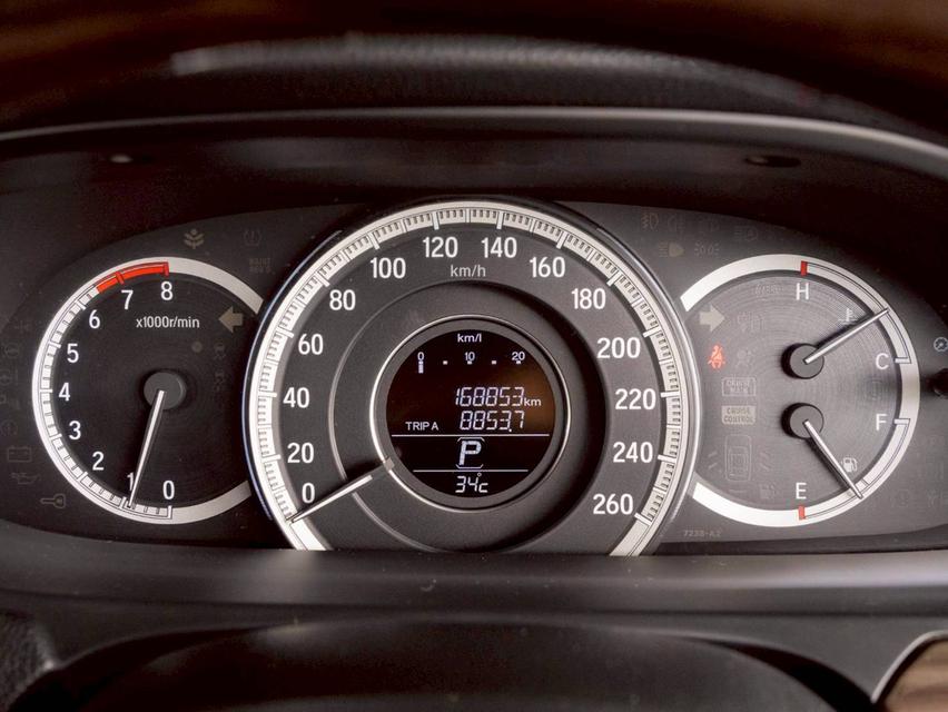 Honda Accord 2.4EL ปี16 8