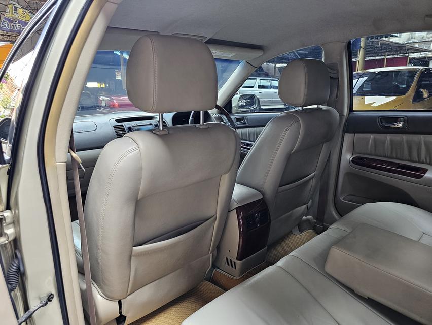 TOYOTA CAMRY 2.4 Q ปี 04 AT 12