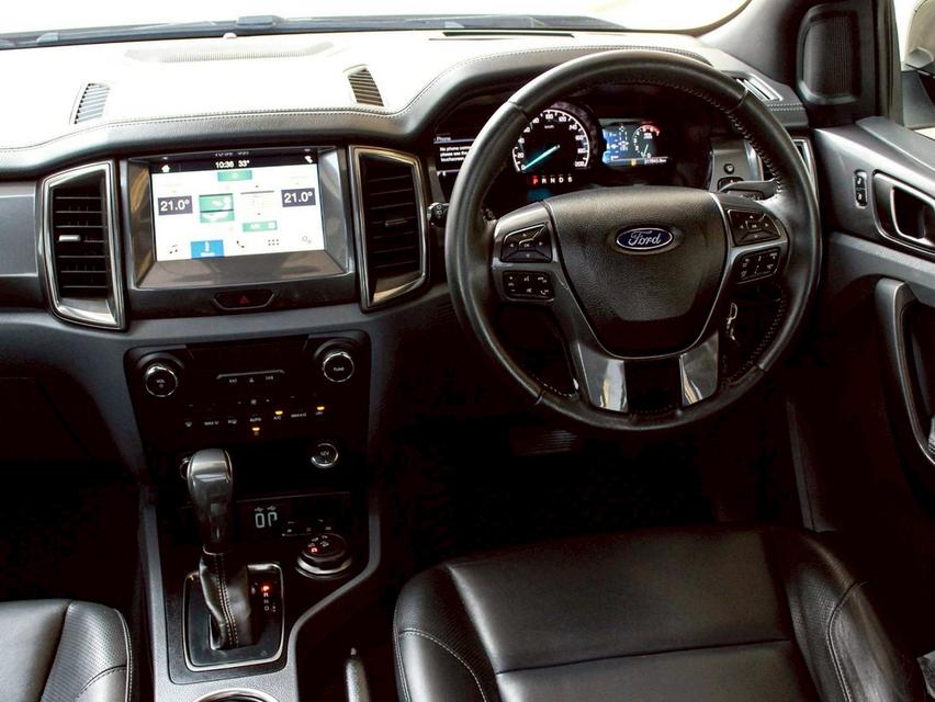FORD EVEREST 3.2 TITANIUM PLUS 4WD ปี 2018 โฉม ปี 15-22  เกียร์ AUTO ดีเซล สีน้ำตาล รถบ้านพร้อมใช้งาน ไมล์เพียง 217,643 km. 11