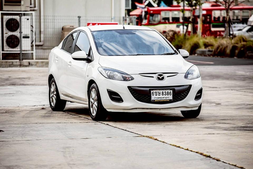 Mazda2 1.5 Groove Sedan ปี 2011 สีขาว เกียร์ออโต้ 4