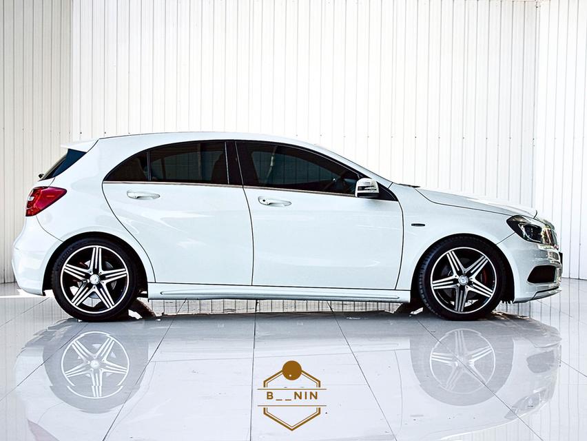 รถยนต์ Benz 4