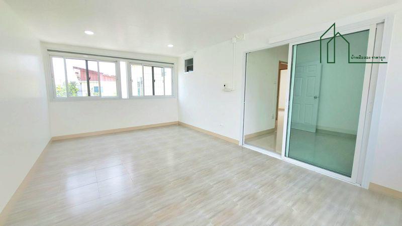 ทาวน์เฮาส์ 2 ชั้น หมู่บ้านบัวทองธานี บางบัวทอง ใกล้ตลาด สมบัติบุรี  14