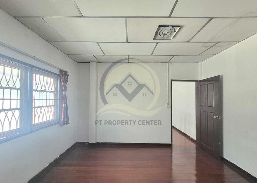 บ้านแฝด 2 ชั้น สร้างเอง ซอยรามอินทรา 8 แยก 5 16