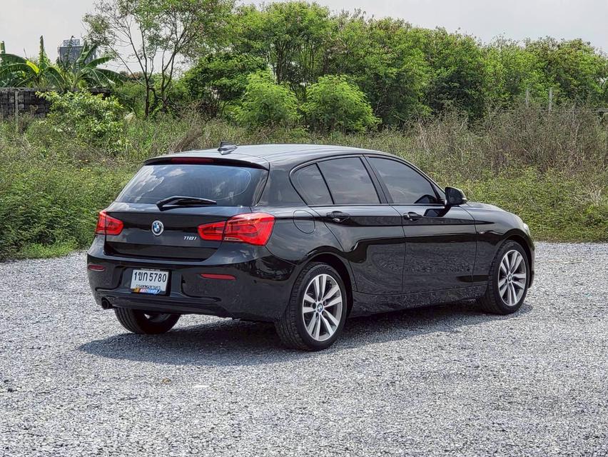 รหัสรถ NC5780 BMW 118i Sport Line Hatchback (F20) " รุ่นปรับโฉม LCI "