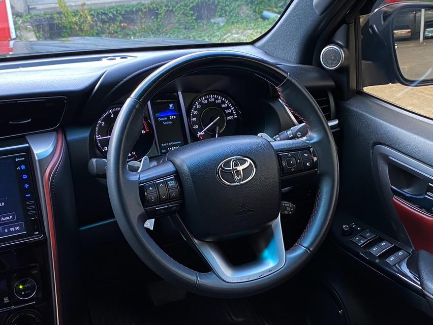 Toyota Fortuner Legender 2.4 4x4  ปี 2021 เลขไมล์ 118,xxx km 19