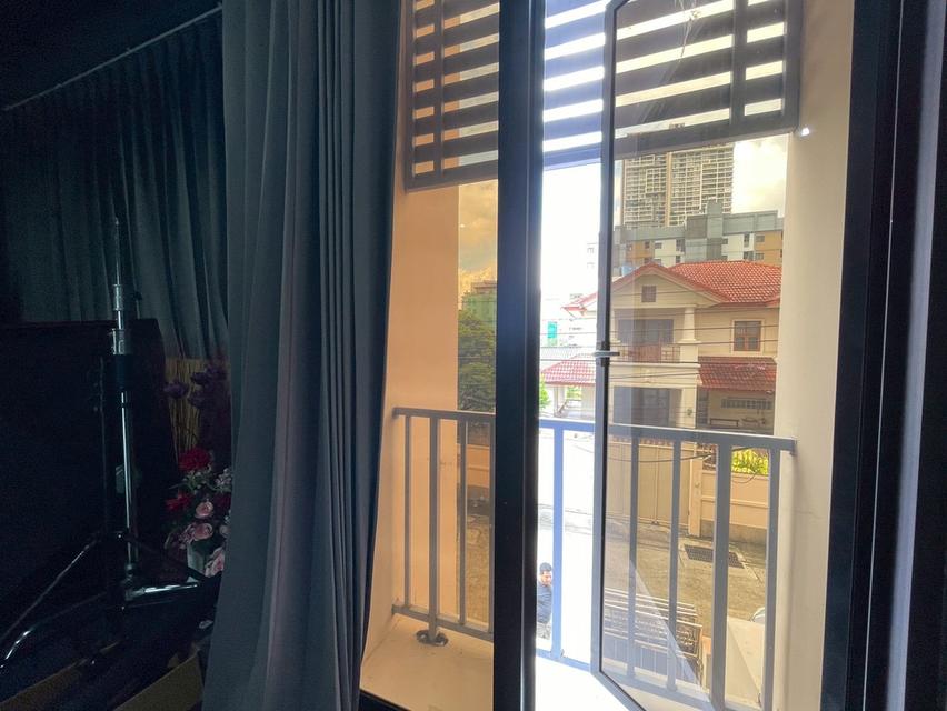 ขาย ทาวน์ โฮม 3ชั้น ลาดพร้าว 18 แยก 4 พื้นที่ 33ตารางวา  9