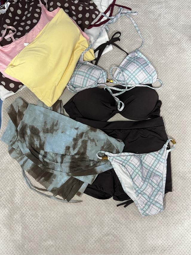 เสื้อผ้า รองเท้า บิกินี่ รูปที่ 2