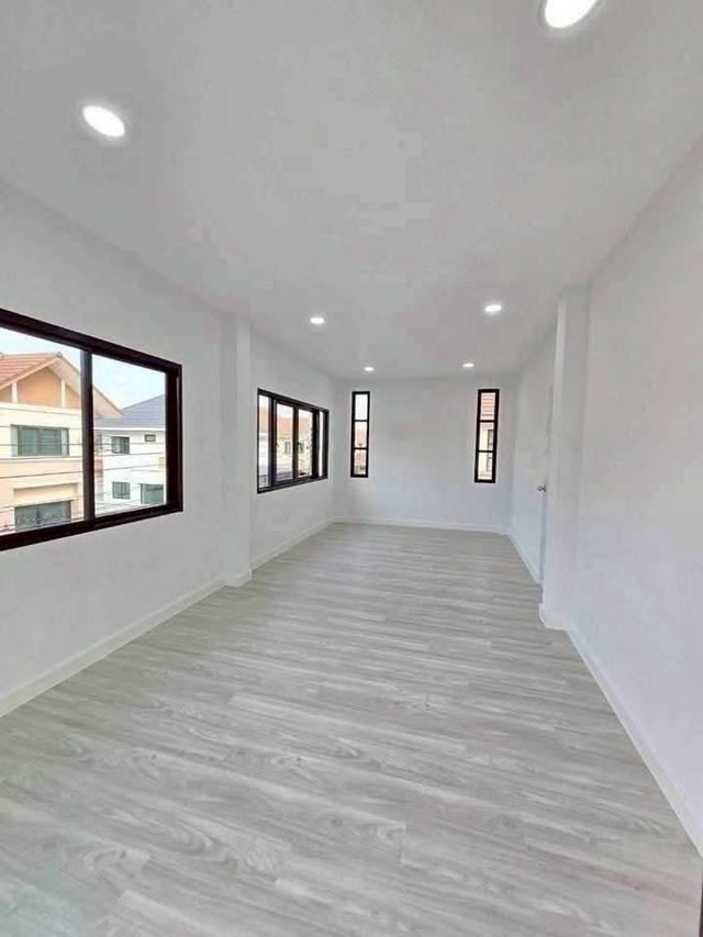 หมู่บ้านชวนชมพาร์ค.. 15