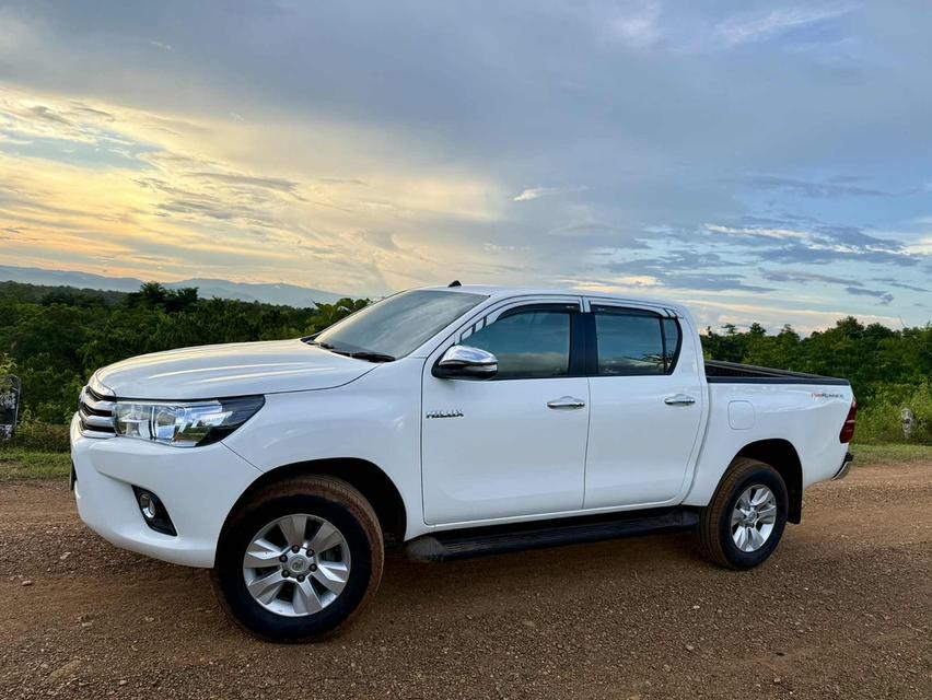 REVO DOUBLE CAB PRERUNNER 2.4 G 5