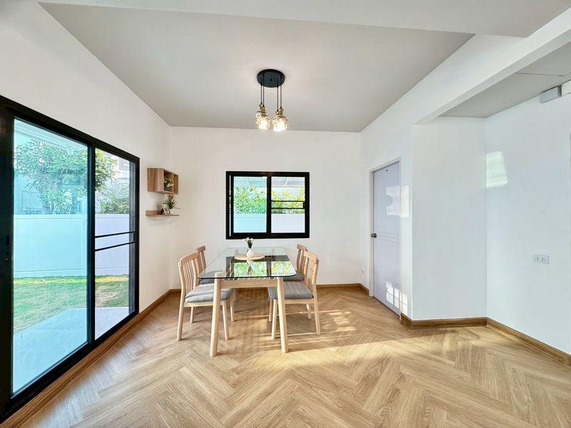 หมู่บ้านพฤกษ์ลดา คลองถนน วงแหวน–รัตนาธิเบศร์ บ้านเดี่ยว 2 ชั้น  ถนนเมน ตกแต่งใหม่พร้อมอยู่ โครงการ (Land & Houses) 10