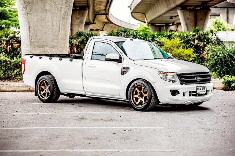 FORD RANGER 2.5 XLS STANDARD CAB ปี 2014 สีขาว