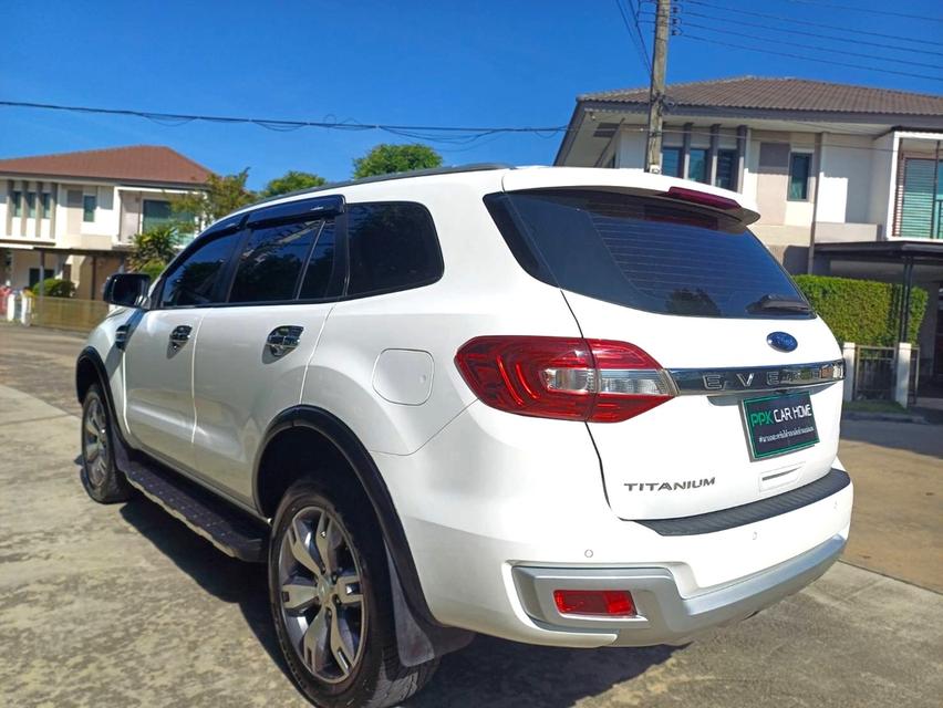 ปี 2018 FORD EVEREST 2.2 SUNROOF AUTO มี BOOK SERVICE 5