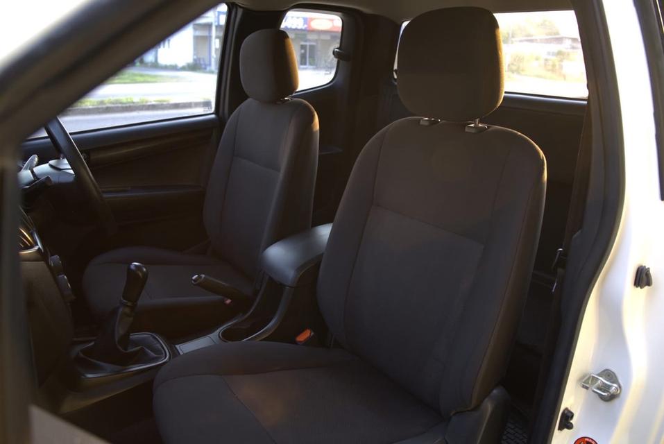 ISUZU D-Max Spacecab 1.9 Ddi S  ปี2019 MT 6