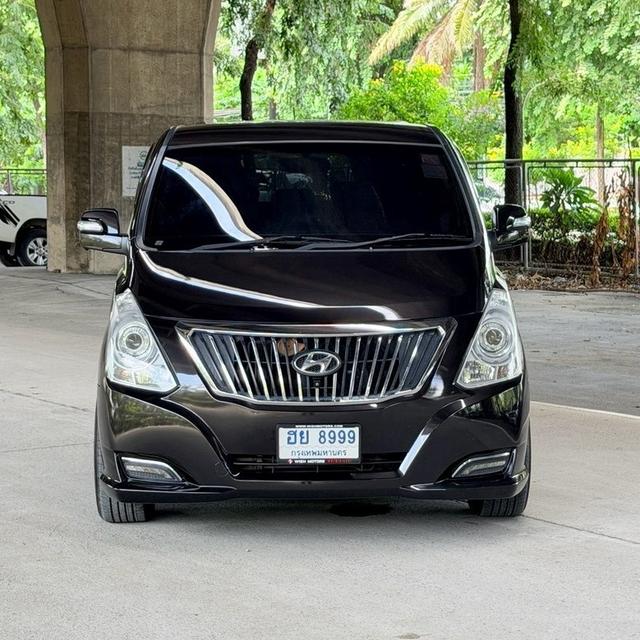 🚗 2018 Hyundai H-1 2.5 Deluxe AT รูปย่อยที่ 2