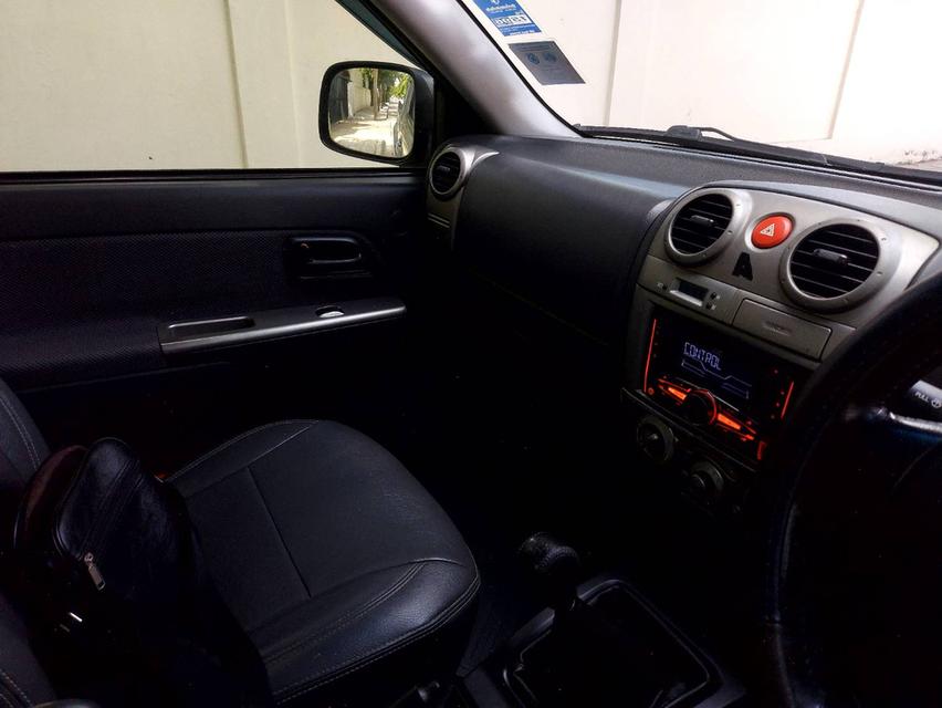 ISUZU กระบะดีเซล  2.5  SLX Hilander รูปที่ 6