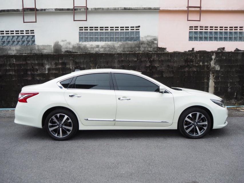 NISSAN TEANA 2.0 XL NAVI ปี 2020