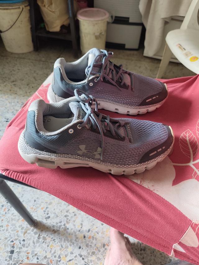 รองเท้ามือ2 Under armour ของแท้ 3