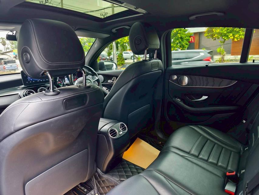รหัสรถ KPV53 2018 Benz GLC250 Coupe AMG Plus สีเทา WRAP ดำ 12